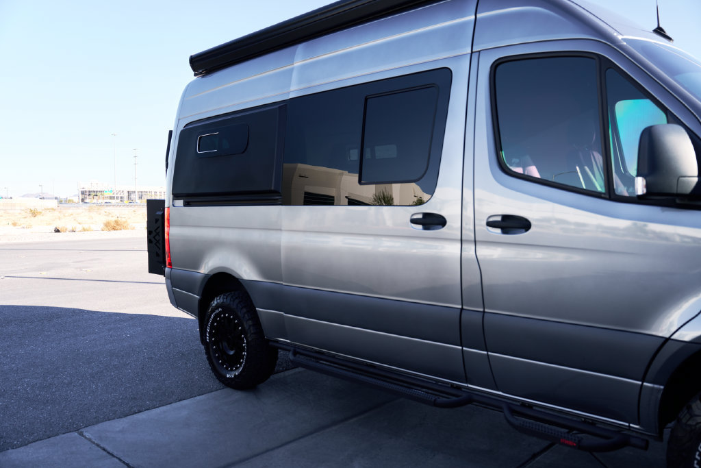 Used 2021 Mercedes-Benz Sprinter 2500 image 66