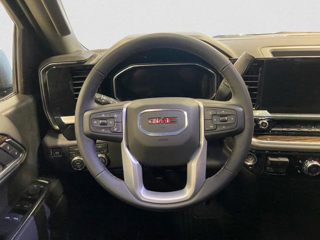New 2026 GMC Sierra 1500 SLE image 13
