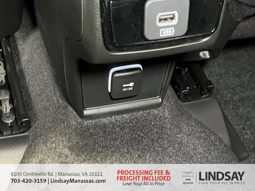 New 2026 Jeep Compass Limited w/ Sun, Sound & Navigation Group AWD/4WD image 24