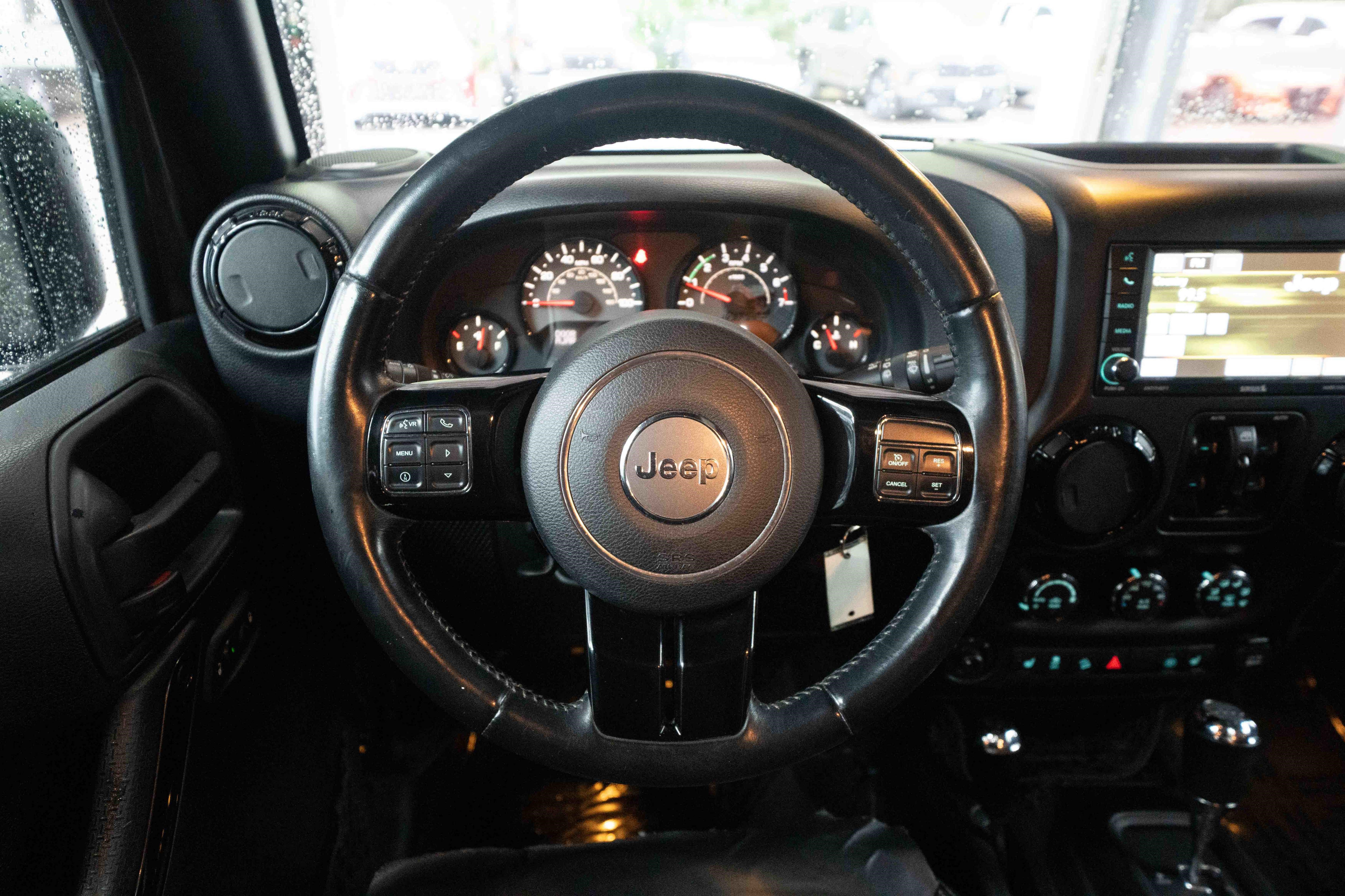 Used 2016 Jeep Wrangler Unlimited Sahara AWD/4WD image 21