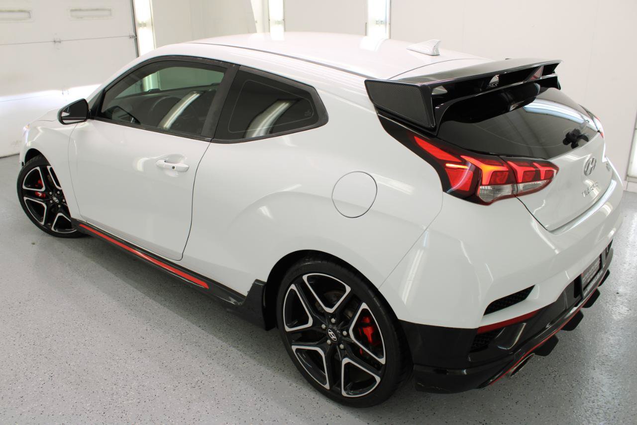Used 2020 Hyundai Veloster N w/ Performance Package FWD image 28