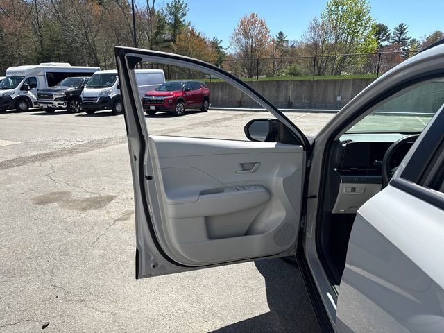 Used 2026 Hyundai Kona SEL Sport FWD image 23