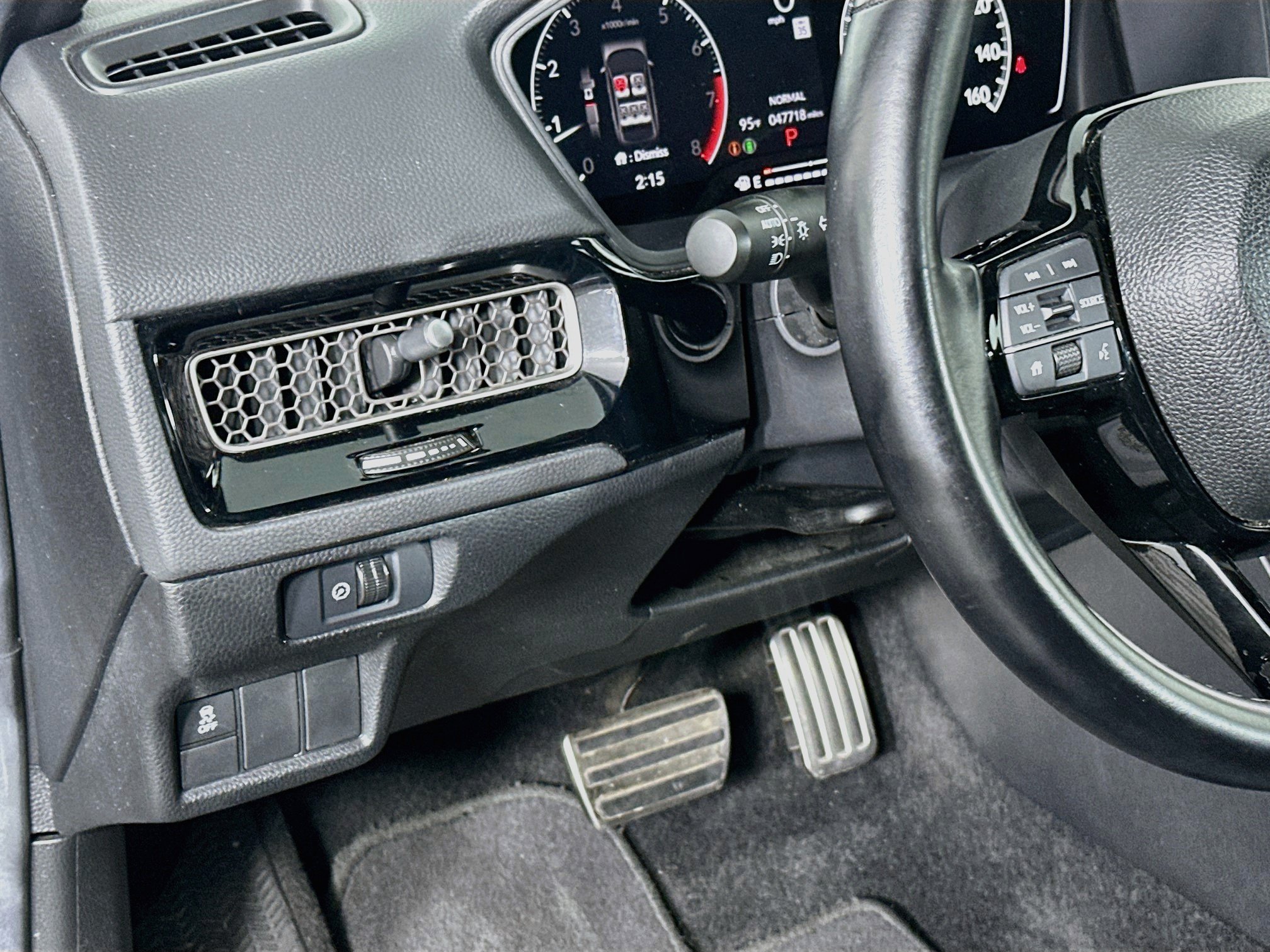 Used 2025 Honda Civic Sport image 17