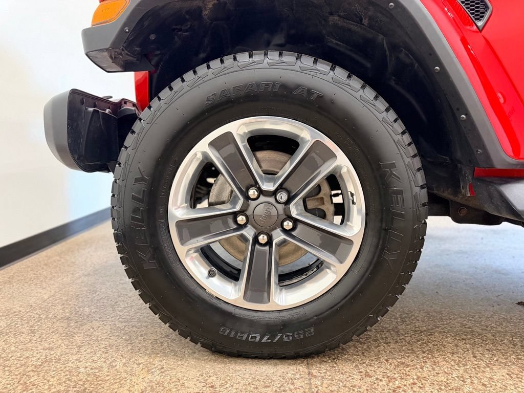 Used 2021 Jeep Wrangler Unlimited Sahara w/ Uconnect 4C Nav & Sound Group AWD/4WD image 26