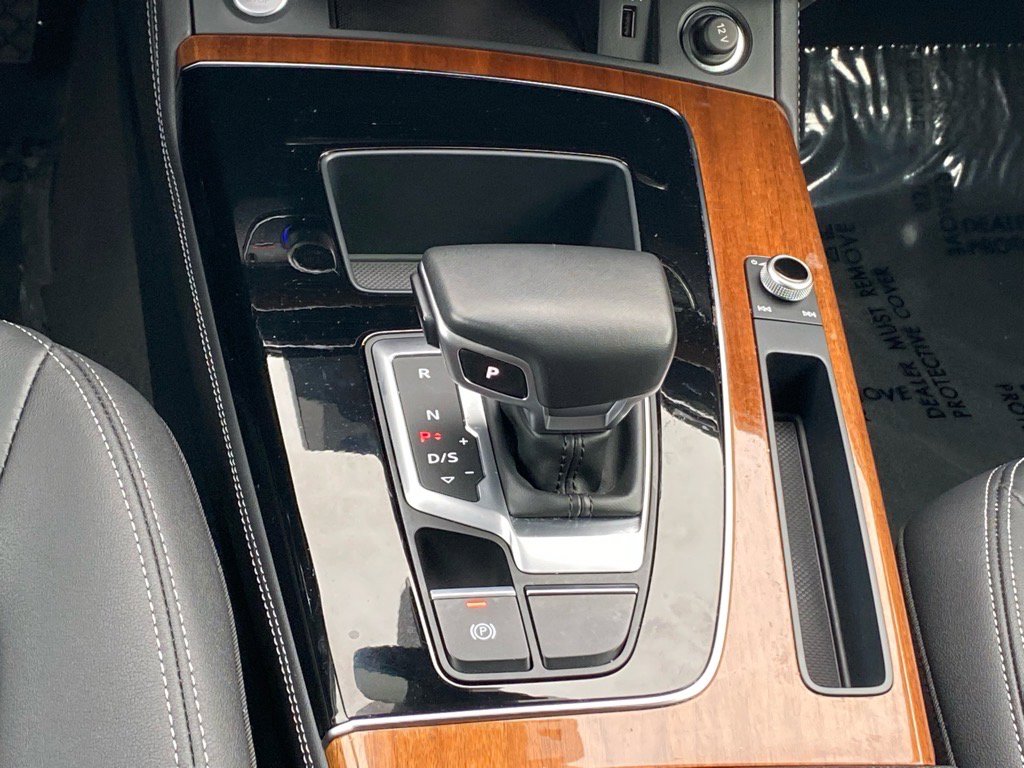 Used 2023 Audi Q5 2.0T Premium Plus w/ Premium Plus Package image 11