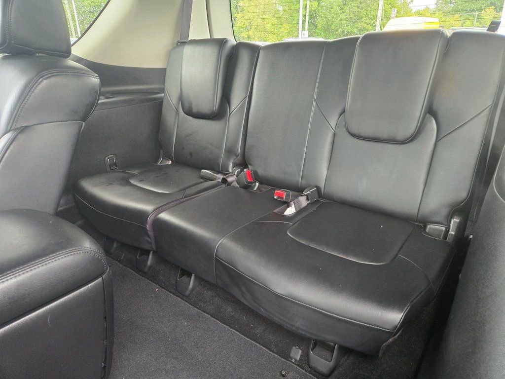 Used 2024 Nissan Armada SL w/ Captain's Chairs Package image 9