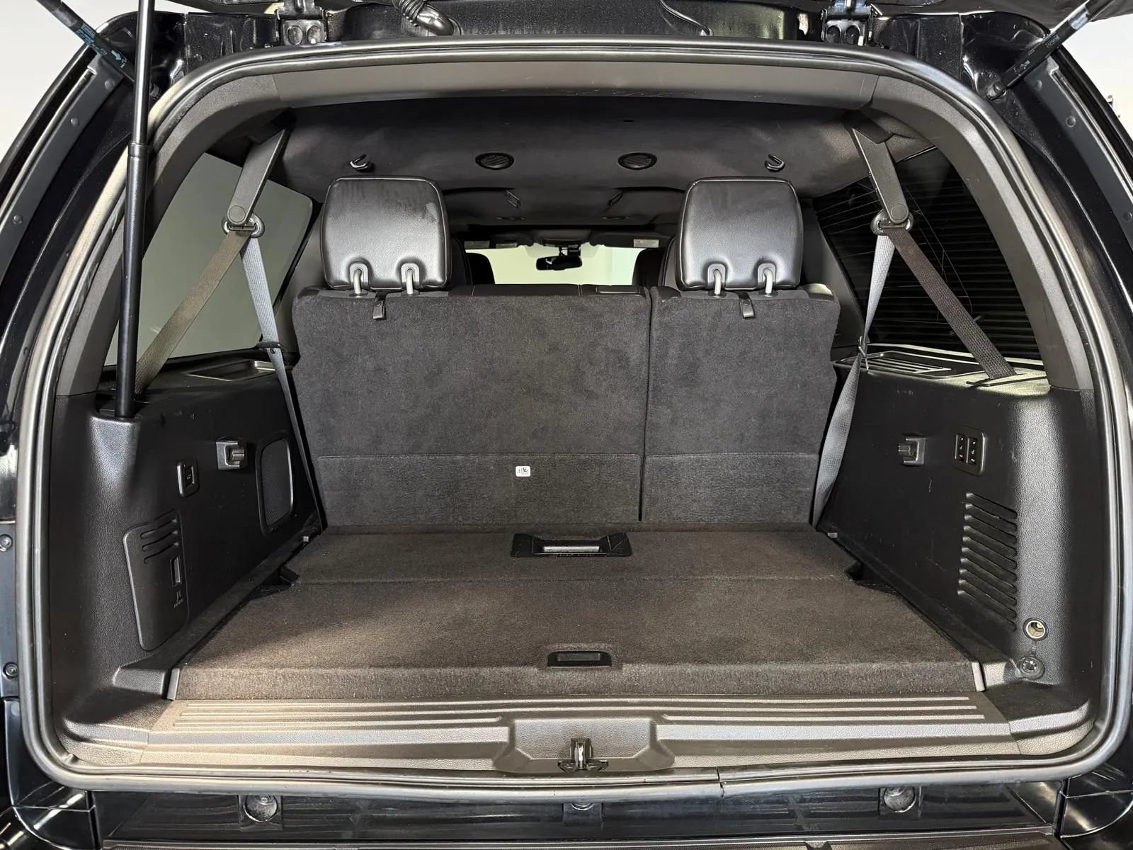 Used 2014 Ford Expedition EL Limited w/ Equipment Group 301A RWD image 14