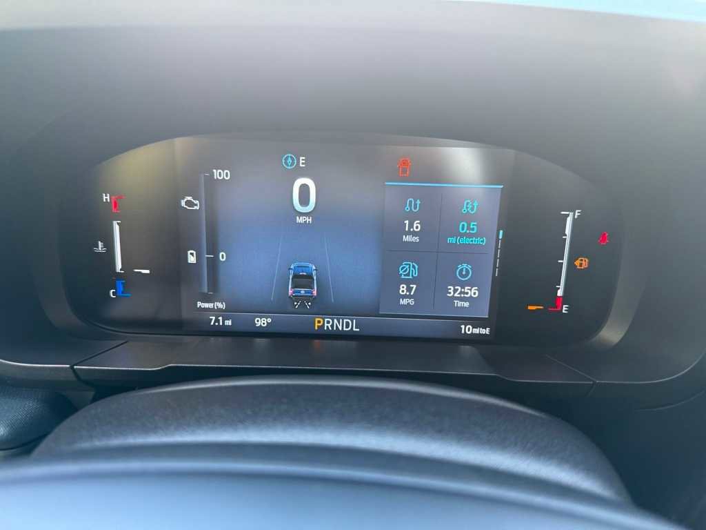 New 2025 Ford Maverick XLT w/ XLT Luxury Package image 3