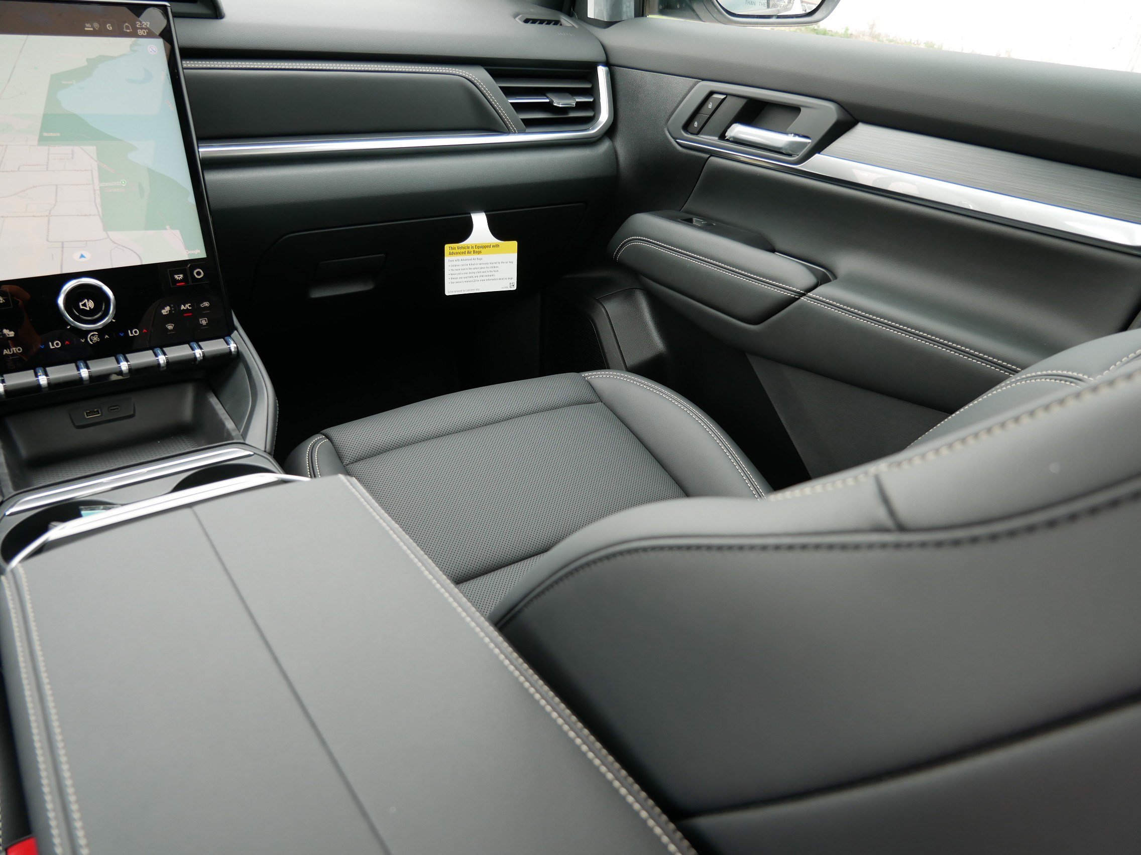 New 2027 GMC Terrain Elevation w/ Elevation Premium Package AWD/4WD image 15