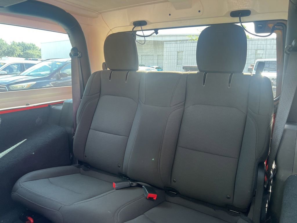 Used 2018 Jeep Wrangler Sport AWD/4WD image 11