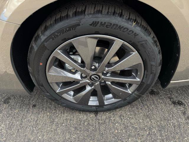 New 2026 Nissan Sentra SL w/ Floor Mat Package FWD image 9