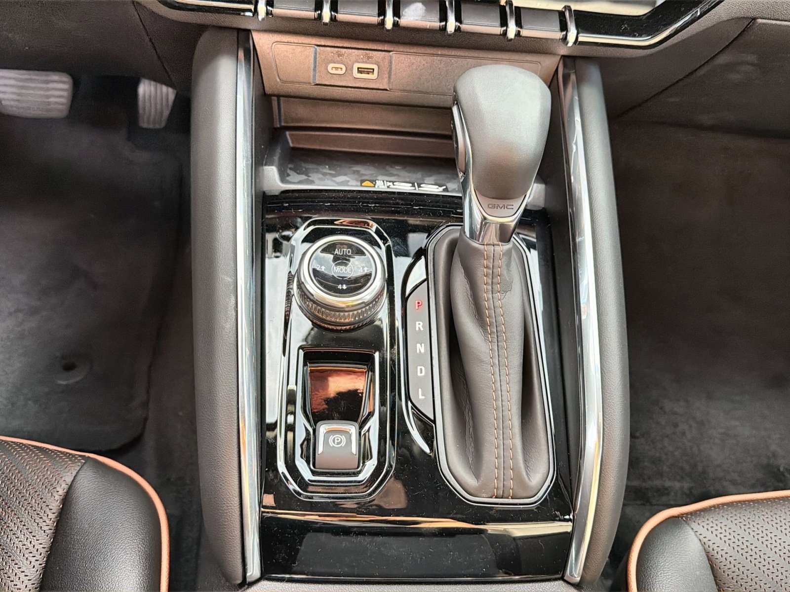 New 2026 GMC Canyon AT4 w/ Technology Plus Package image 22