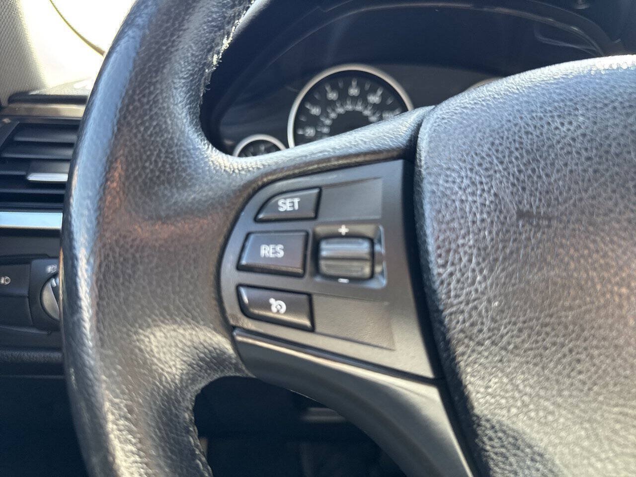 Used 2013 BMW 328i Sedan RWD image 33