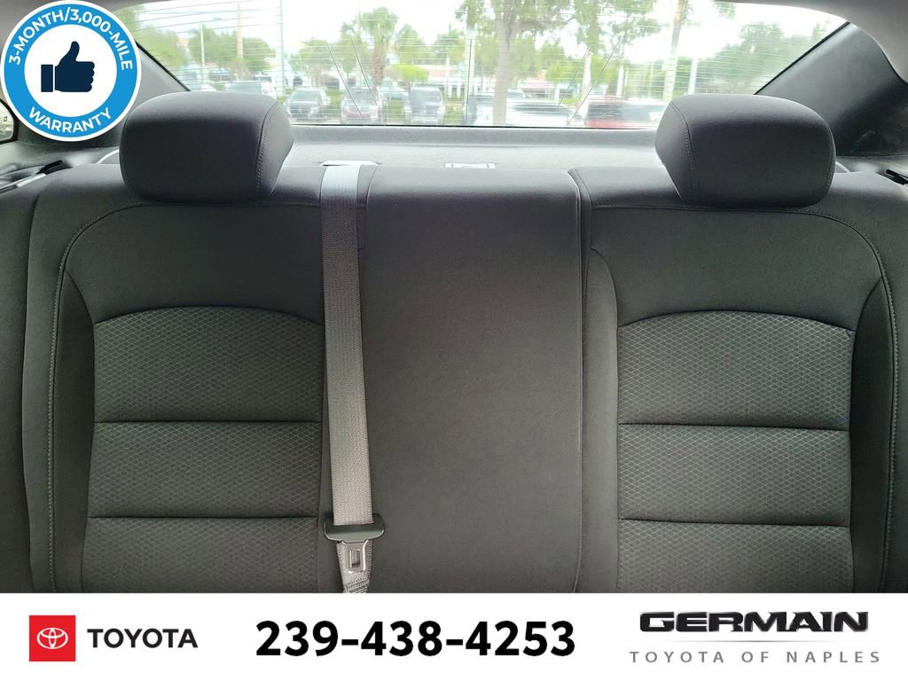 Used 2021 Chevrolet Malibu LS FWD image 30