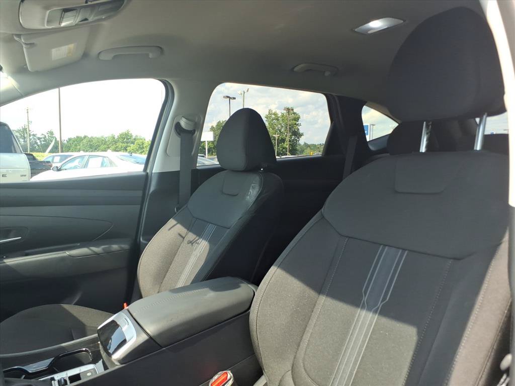 Used 2026 Hyundai Tucson SEL FWD image 17