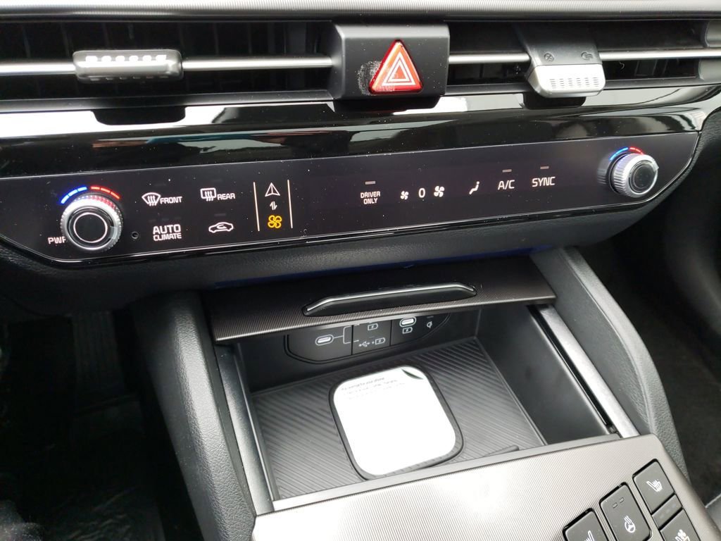 New 2026 Kia Sportage SX Prestige image 24