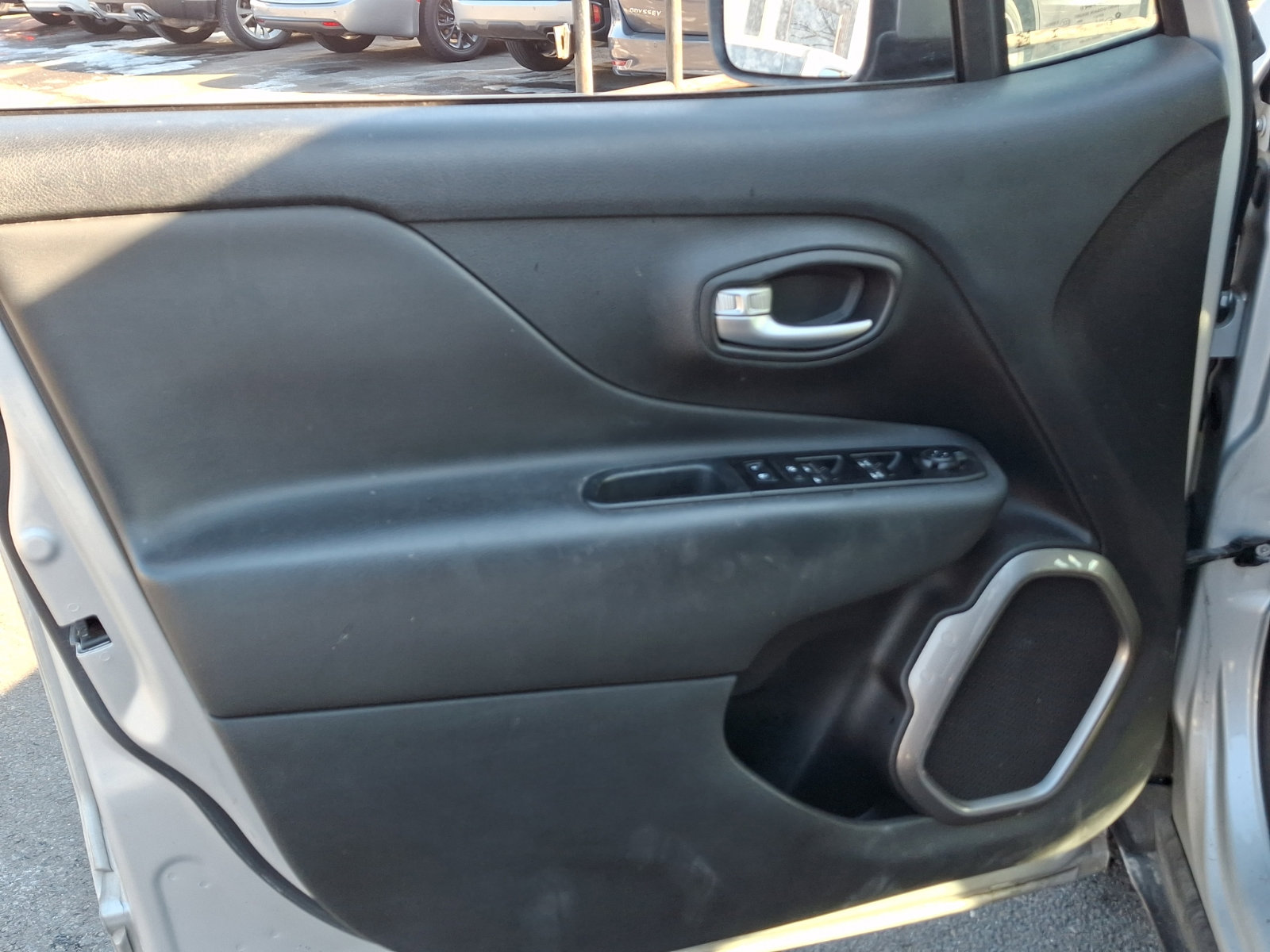 Used 2021 Jeep Renegade Limited image 11