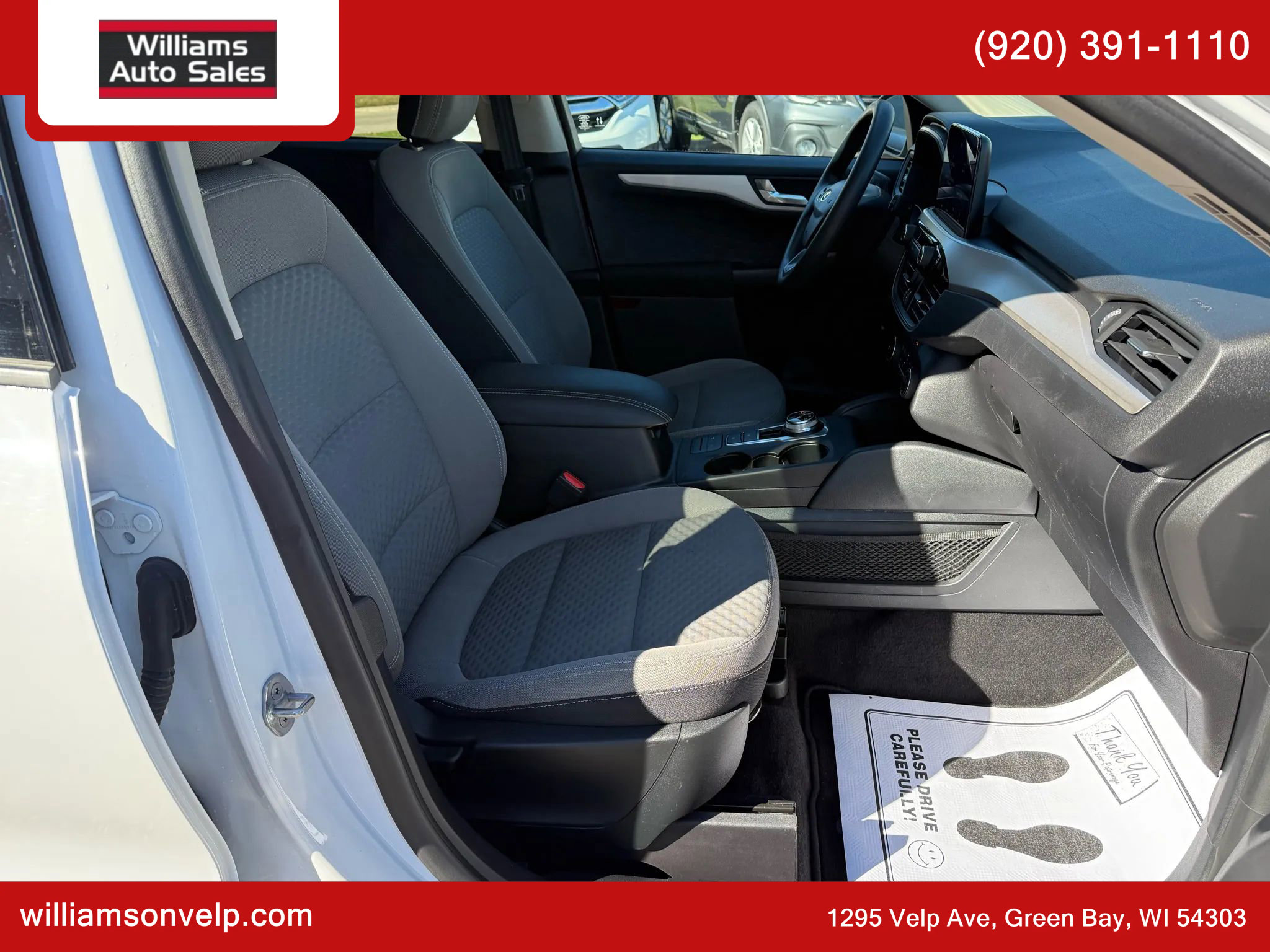 Used 2020 Ford Escape SE image 16