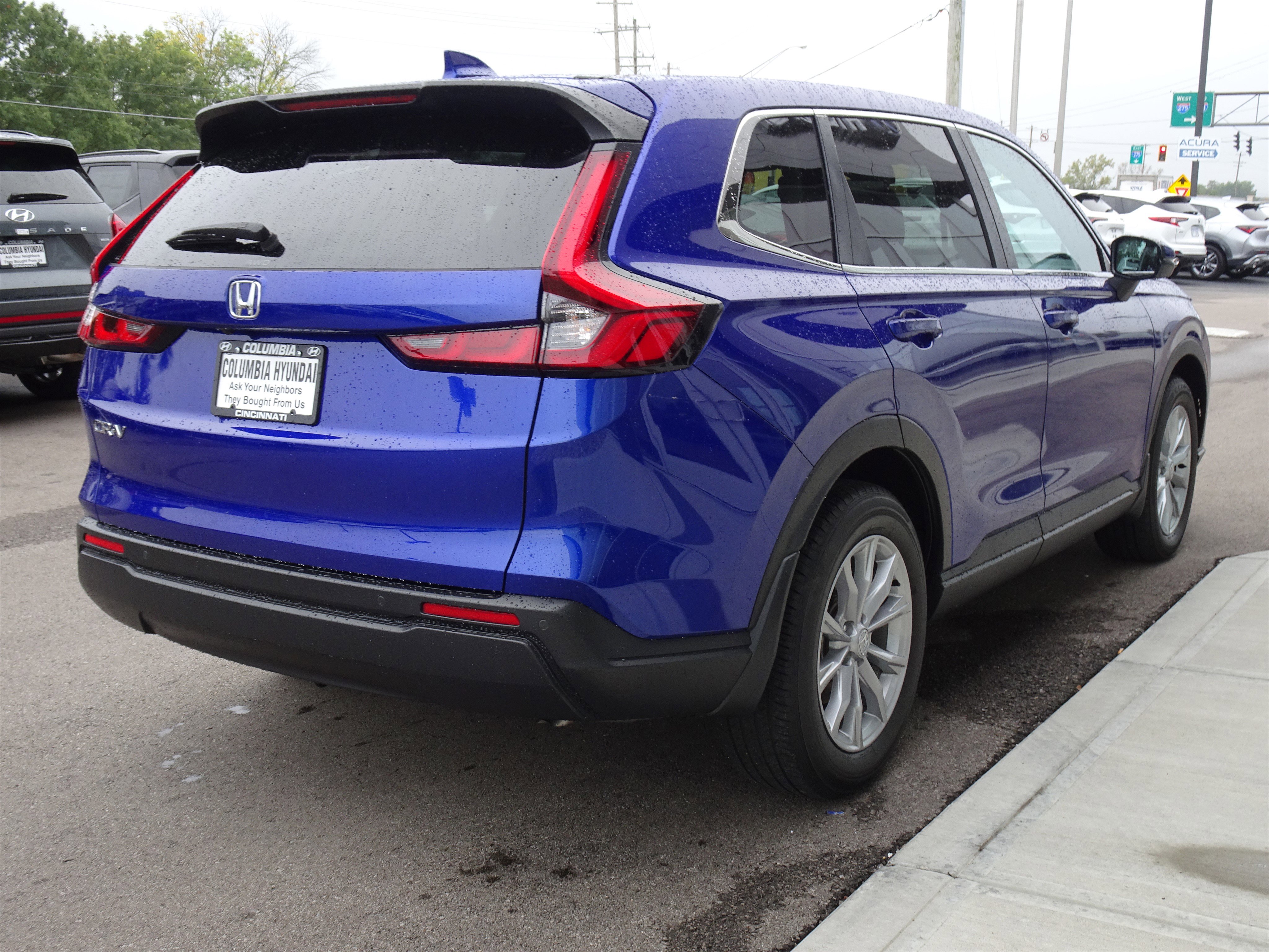 Used 2023 Honda CR-V EX-L image 5