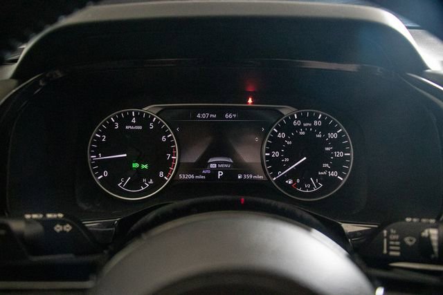Used 2023 Nissan Pathfinder SV AWD/4WD image 29