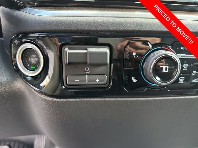Used 2025 Chevrolet Silverado 1500 LT Trail Boss w/ Protection Package AWD/4WD image 22