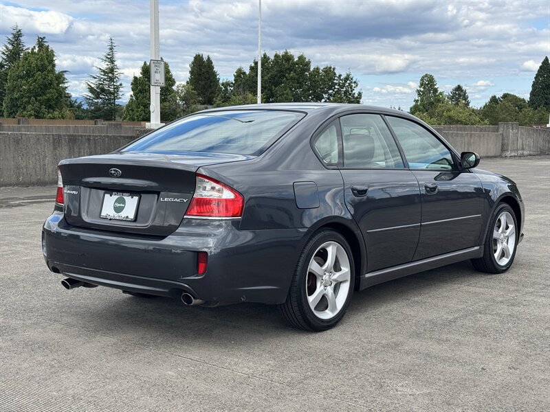 Used 2009 Subaru Legacy 2.5i Special Edition AWD/4WD image 5