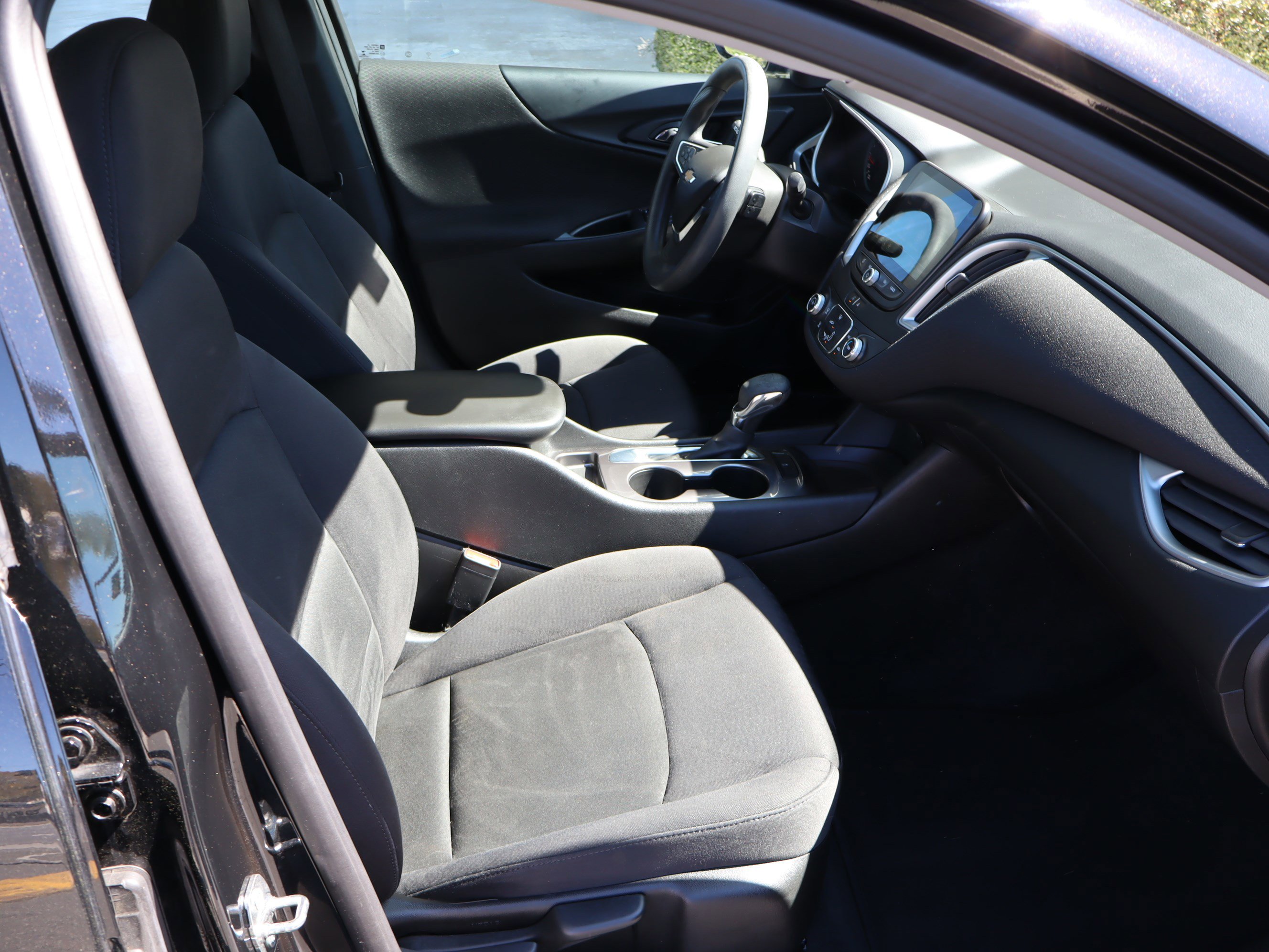 Used 2021 Chevrolet Malibu LS w/ LPO, Convenience Package 2 image 36