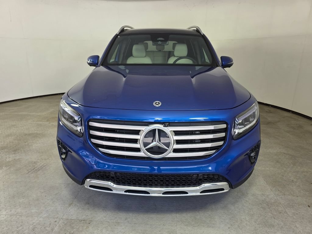 New 2026 Mercedes-Benz GLB 250 image 2