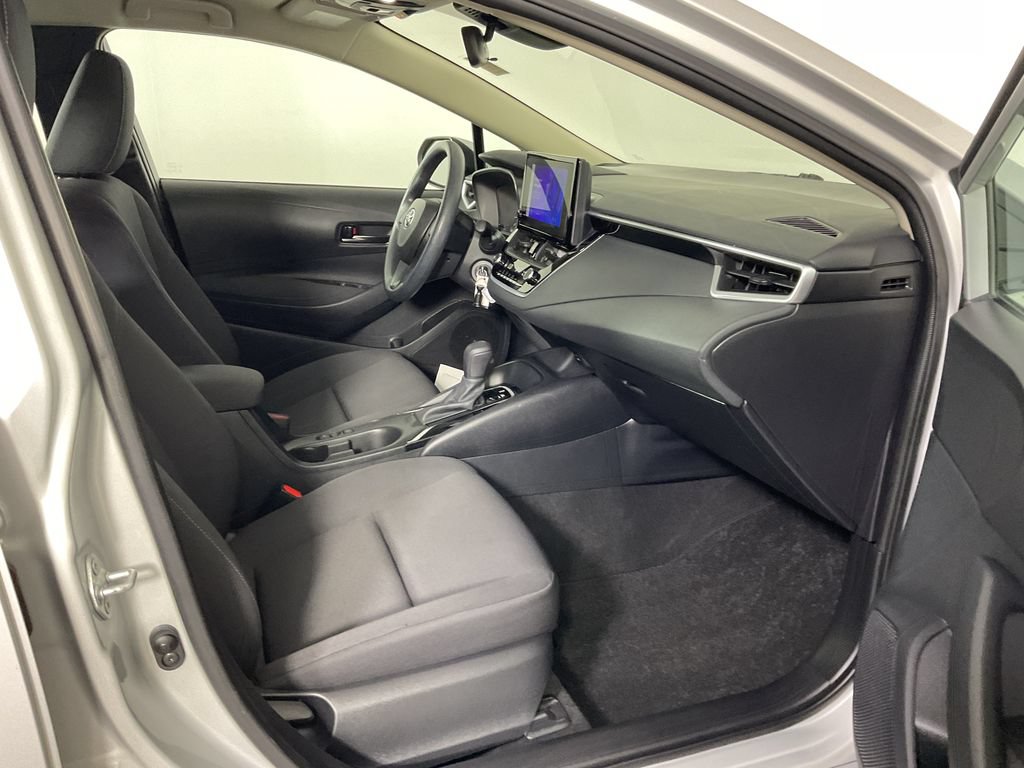 Used 2024 Toyota Corolla LE FWD image 24