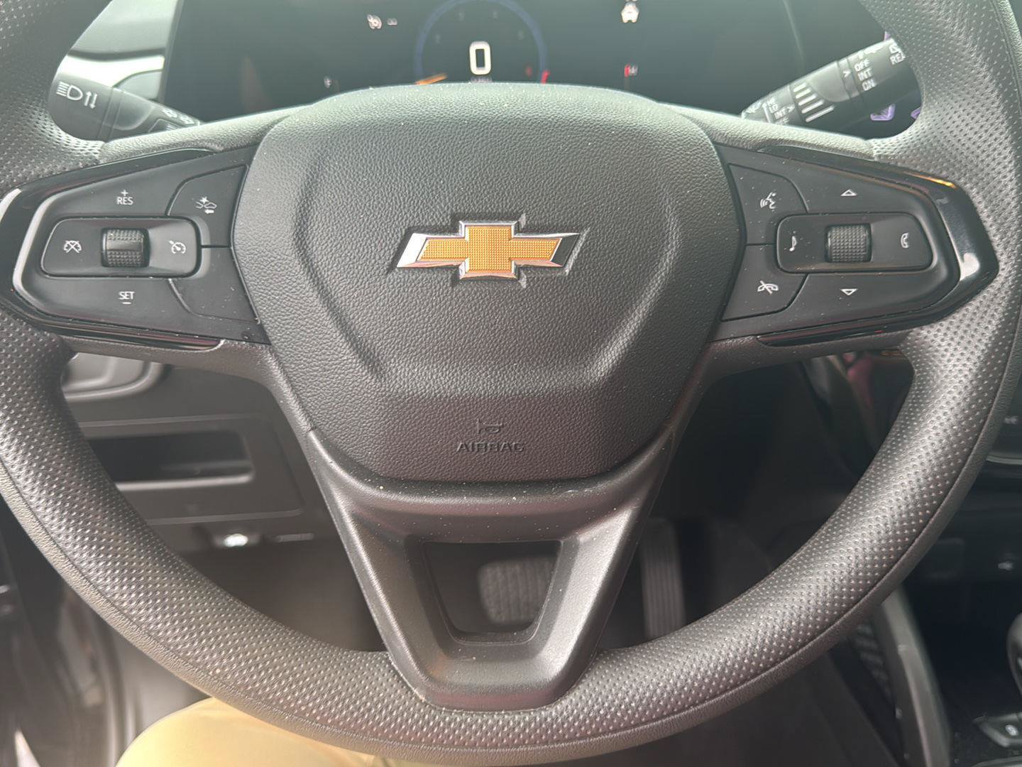 Used 2025 Chevrolet TrailBlazer LT AWD/4WD image 12