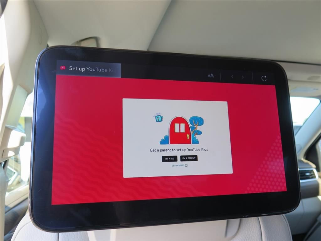 Used 2023 GMC Yukon Denali w/ Denali Reserve Package image 22