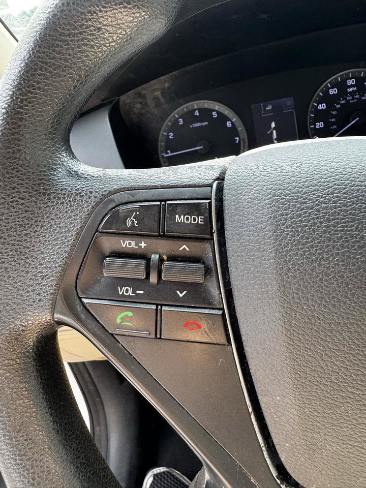 Used 2015 Hyundai Sonata SE FWD image 13