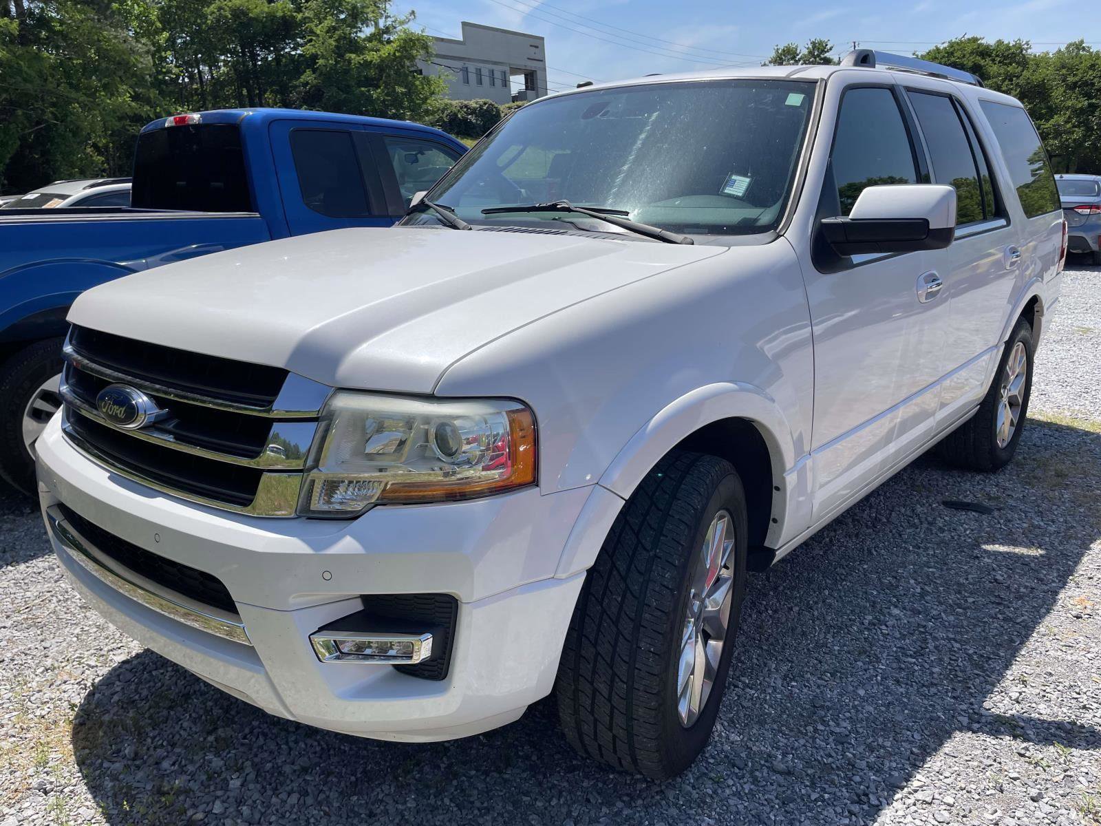 Used 2016 Ford Expedition Limited RWD image 3