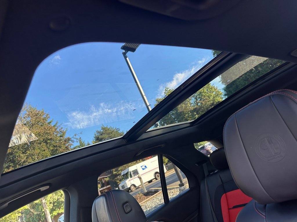 Used 2025 Mercedes-Benz GLE 53 AMG 4MATIC image 23