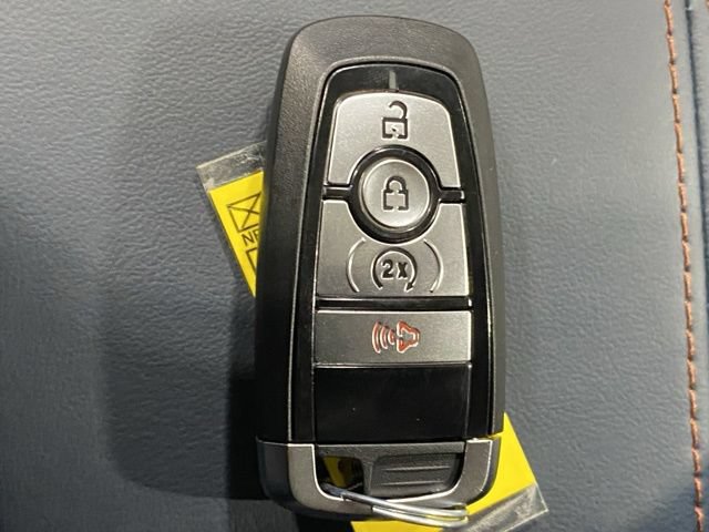 New 2026 Ford Maverick Lariat w/ 4K Tow Package AWD/4WD image 27