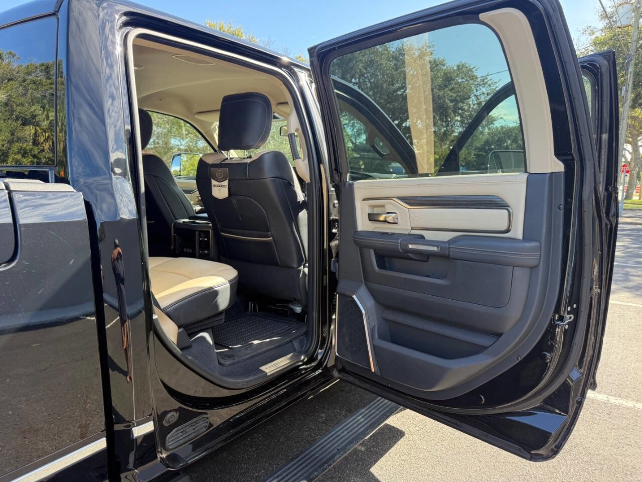 Used 2020 RAM 2500 Limited image 58