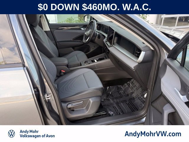 Used 2026 Volkswagen Tiguan SE FWD image 14