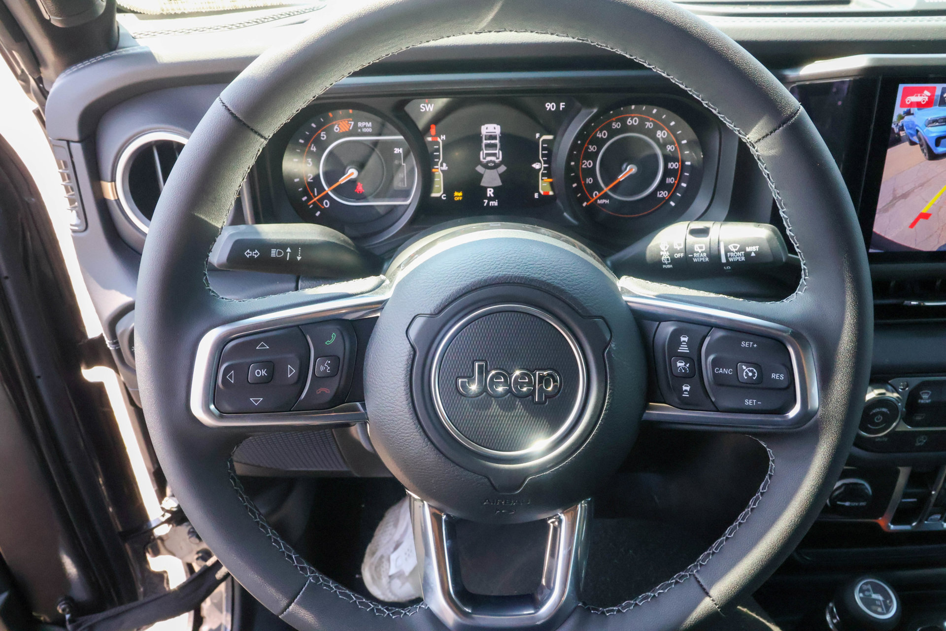 New 2027 Jeep Wrangler Unlimited Sahara AWD/4WD image 28