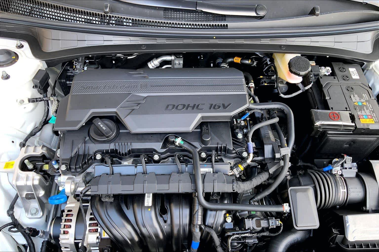 New 2026 Hyundai Elantra SEL Sport FWD image 17