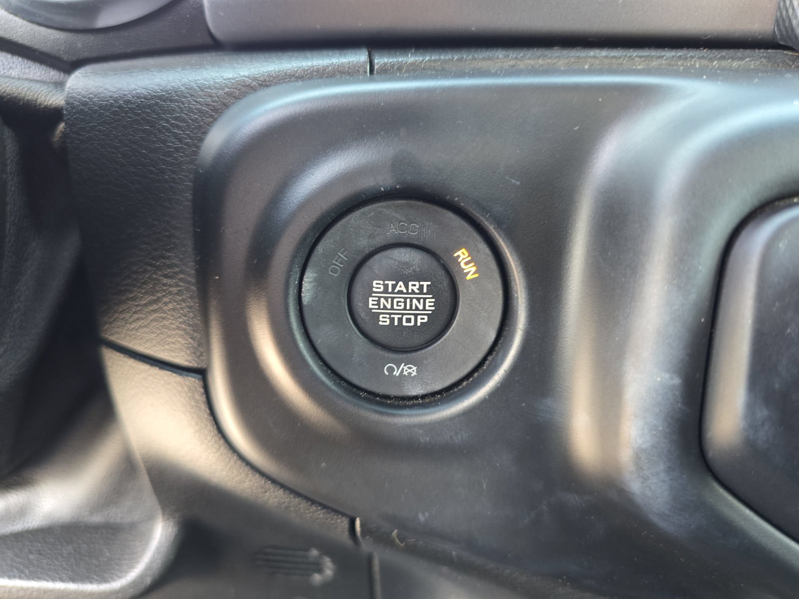 Used 2021 Jeep Wrangler Unlimited Sport AWD/4WD image 25