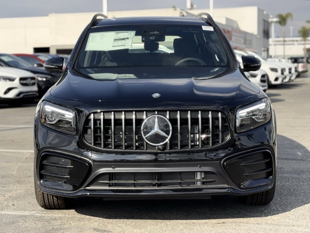New 2025 Mercedes-Benz GLB 35 AMG 4MATIC image 3
