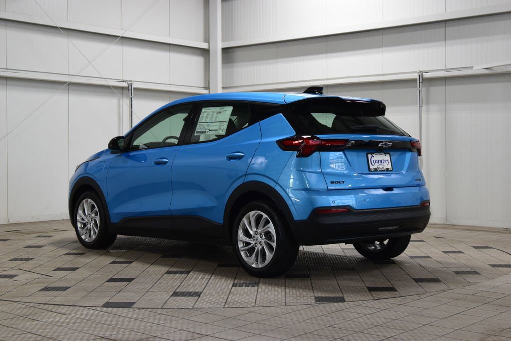 New 2027 Chevrolet Bolt LT w/ Comfort Package image 6