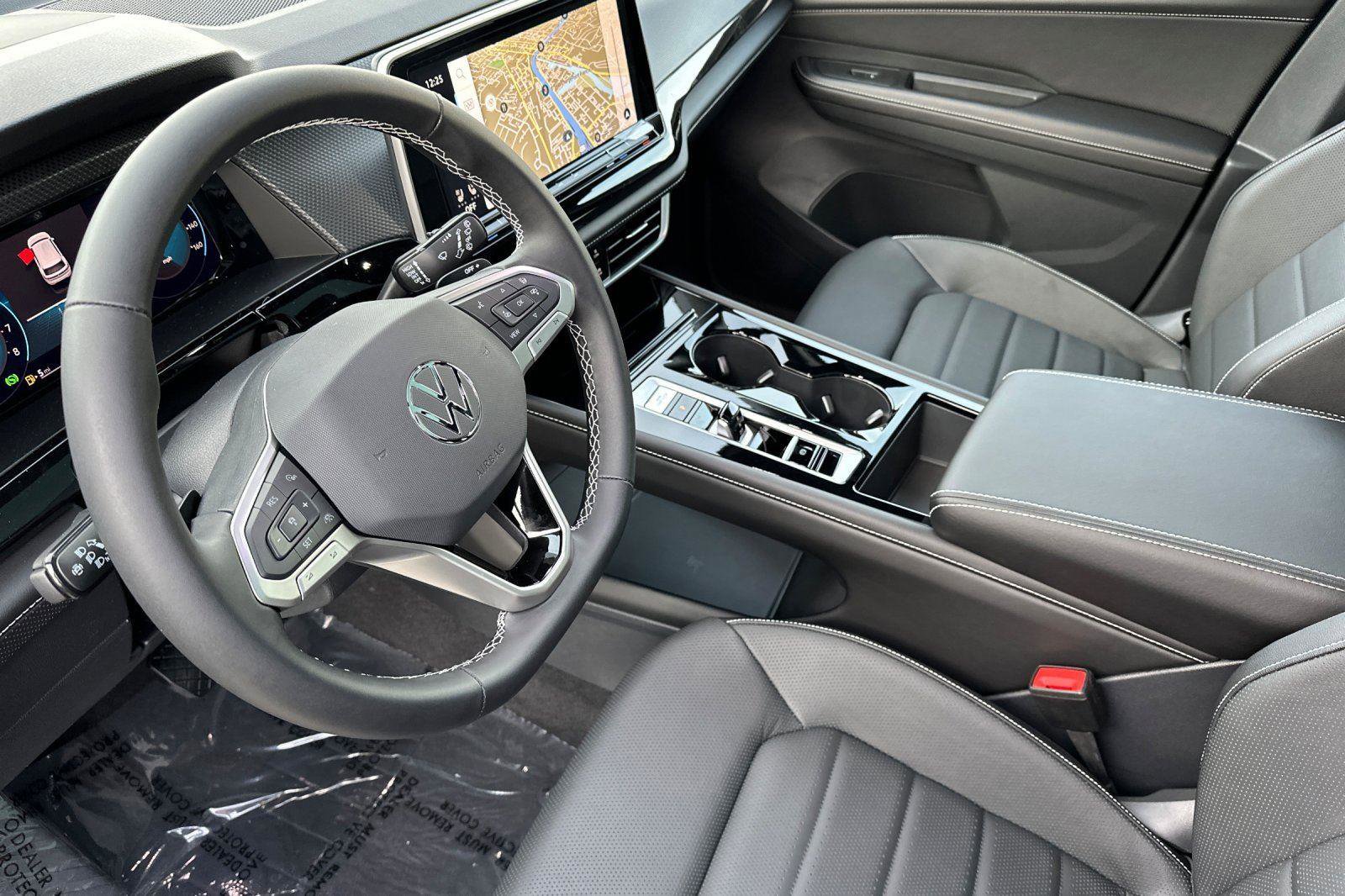 New 2026 Volkswagen Atlas Cross Sport SEL image 9