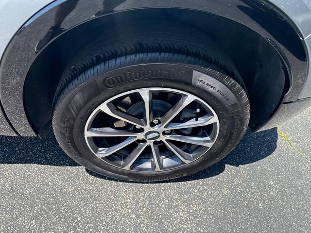 Used 2024 Cadillac XT4 Sport w/ Trailering Package image 19