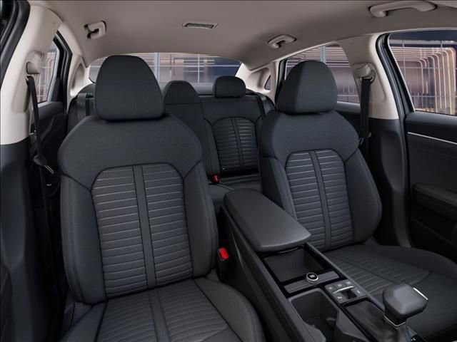 Used 2025 Kia K5 LXS image 15