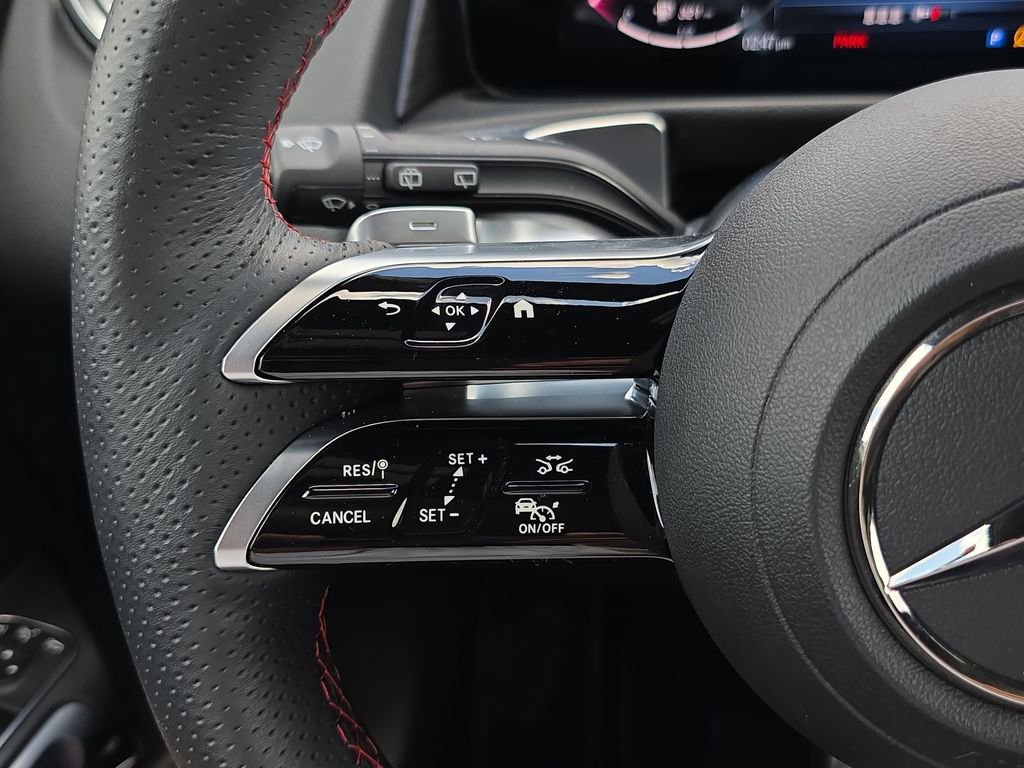 Certified 2026 Mercedes-Benz GLB 250 4MATIC image 21