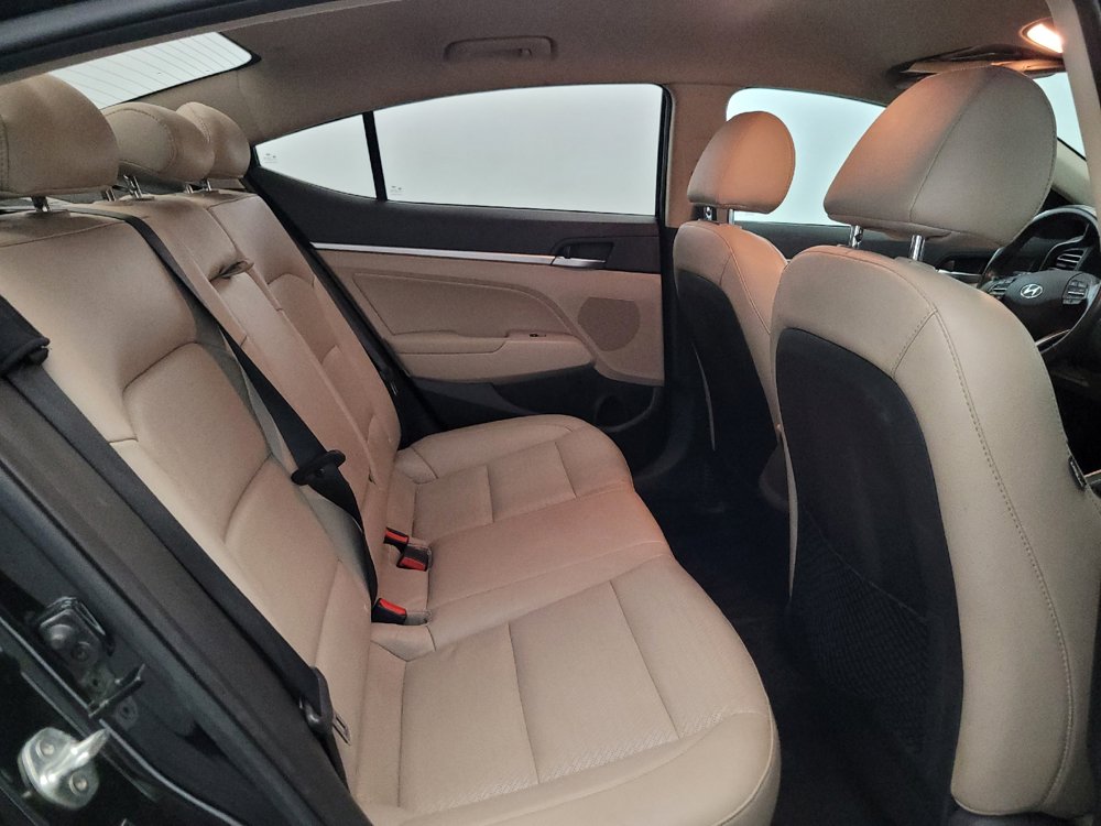 Used 2020 Hyundai Elantra Limited FWD image 19