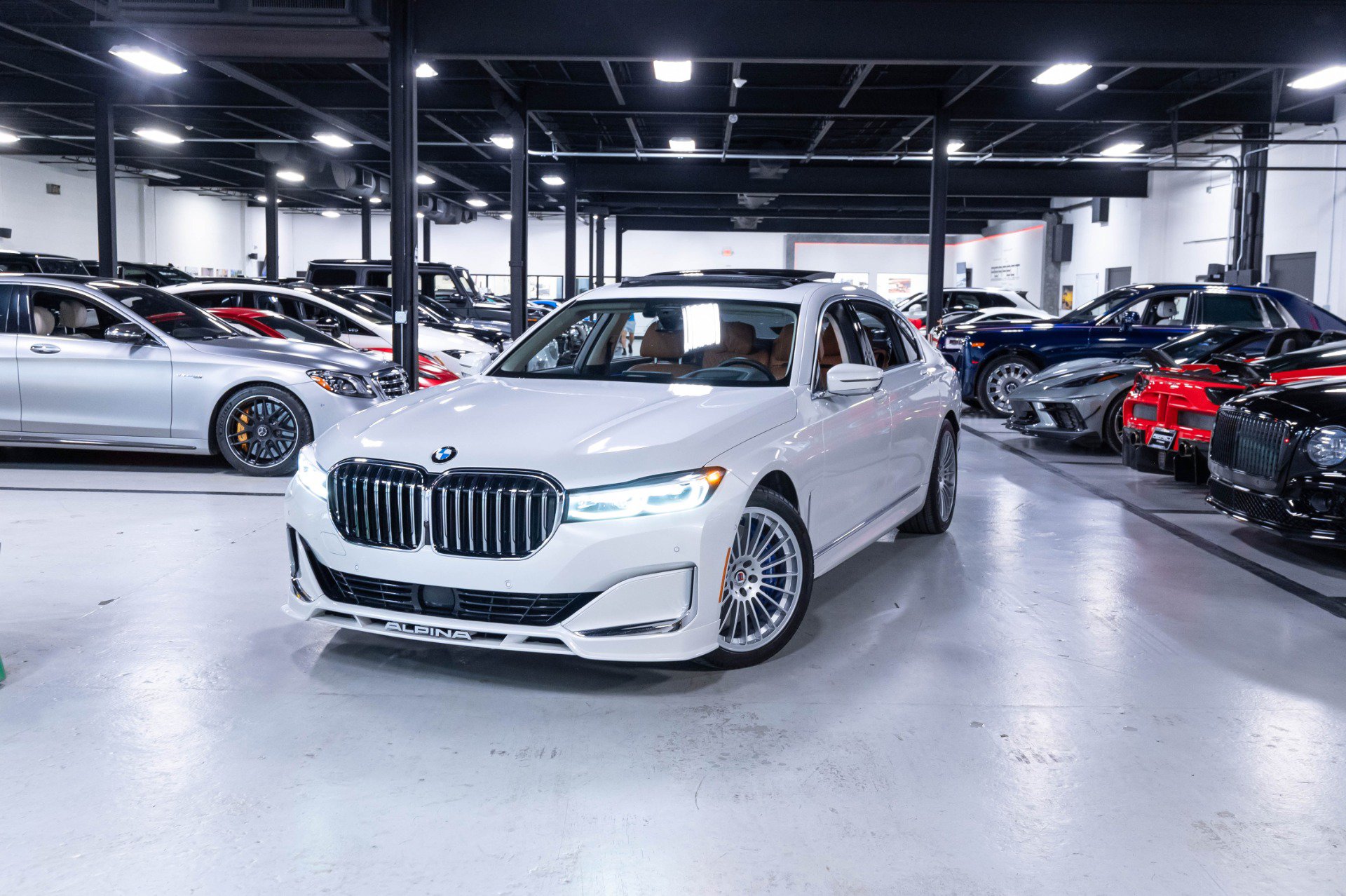 Used 2022 BMW ALPINA B7 xDrive AWD/4WD image 84