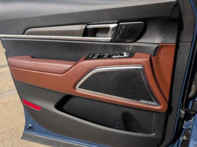 Used 2023 Kia Telluride SX Prestige image 15