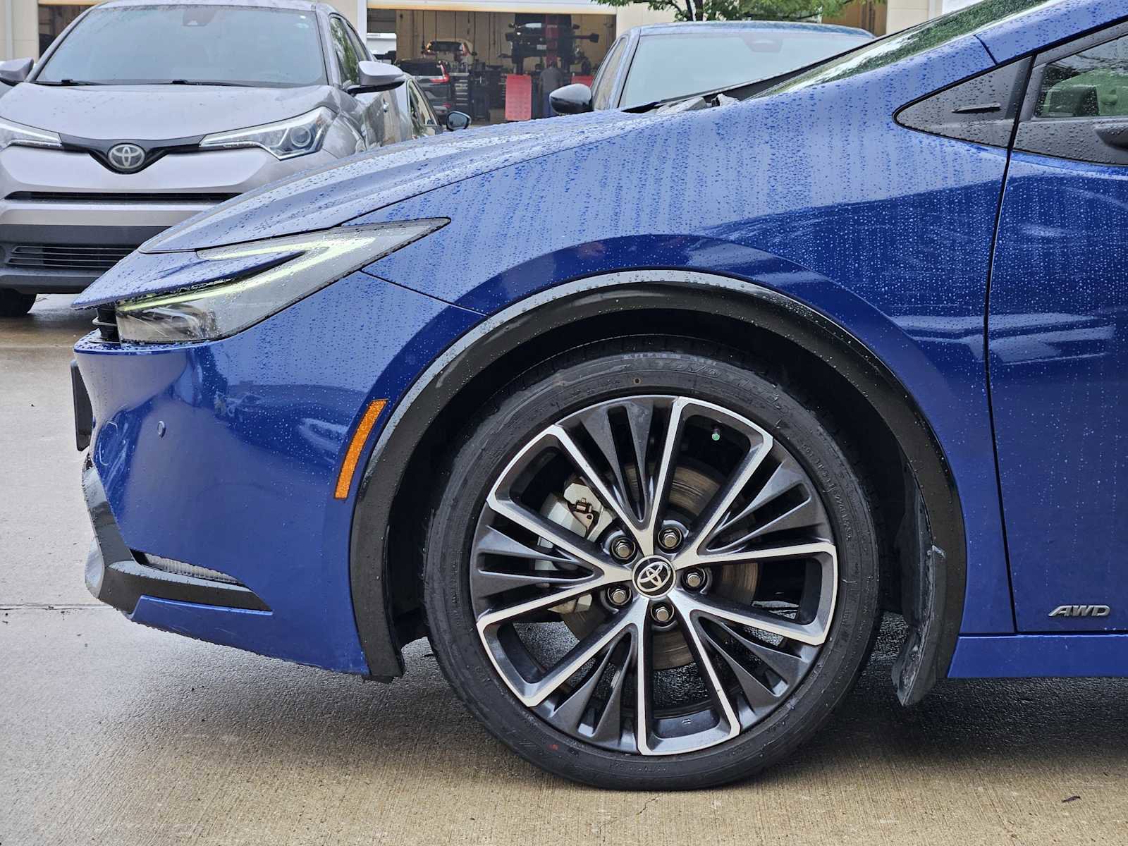 Used 2024 Toyota Prius XLE image 8